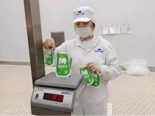 天潤乳業(yè) 加班加點全力生產(chǎn) 保障市場乳制品供應(yīng)